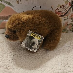 MOTTS NATIONAL PARK FOUNDATION GRIZZLY BEAR